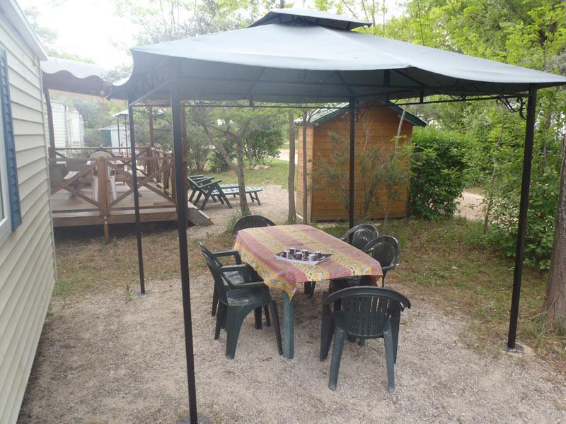 Camping Saint Lazare Aups Exterior foto